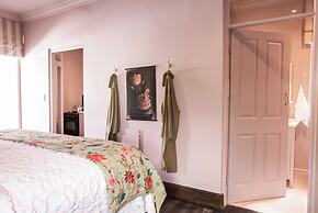 Dorp Hotel