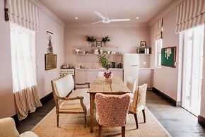 Dorp Hotel