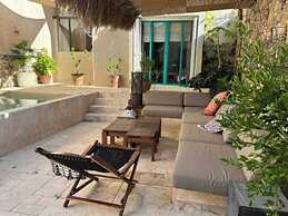 Central & Bohemian House  Pool Yard