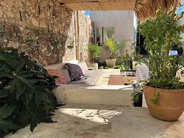 Central & Bohemian House  Pool Yard