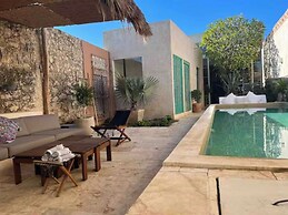 Central & Bohemian House  Pool Yard