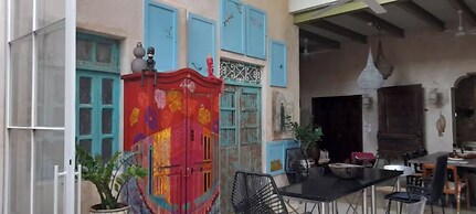 Central & Bohemian House  Pool Yard
