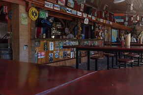 COSTA LINDA ART HOSTEL