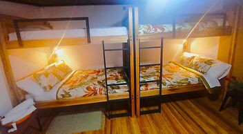 Sun Backpackers