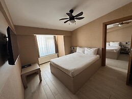 Otel Çınas
