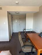Bears Den Lounge and Motel