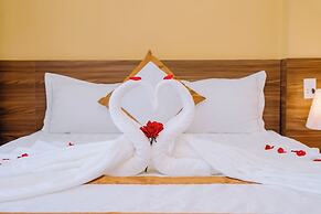 Gia Cat Long Hotel