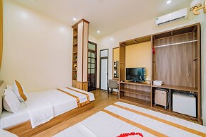 Gia Cat Long Hotel