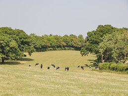Linden Barn