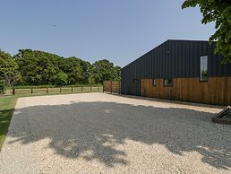 Linden Barn