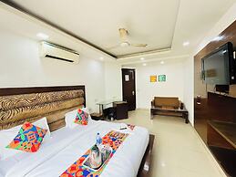 Roomshala 087 Green High