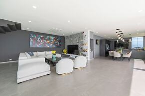 Villa Moonstar