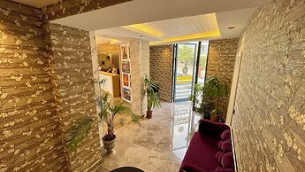 Bloomtalya Hotel