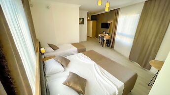 Bloomtalya Hotel