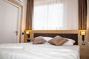 Bloomtalya Hotel