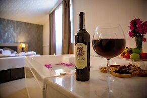 Bloomtalya Hotel
