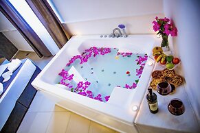 Bloomtalya Hotel