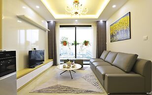 Luxury Apartment Vinhomes D'Capitale