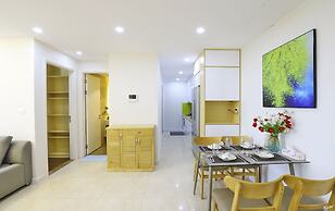 Luxury Apartment Vinhomes D'Capitale