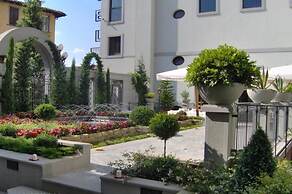 VILLA ZOIA