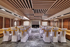 RNB Select Hotel Walk in Lucknow