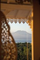 Mambo Hill Resort