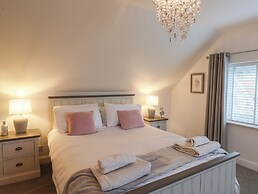 Brambles Apartment