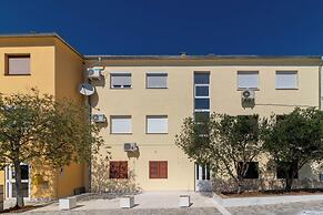 Seafront Apartment Sanja