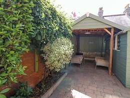 Leo's Place