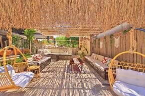 KAŞ ATHENA HOTEL
