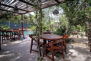 Private & Exclusive Apt Garden pool