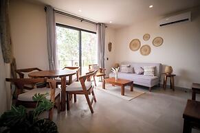 Private & Exclusive Apt Garden pool