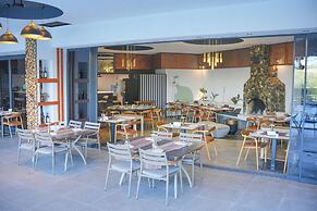 Ramitos Hotel