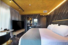 BOUTIQUE HOTEL SIRMIONE