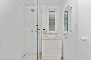Townsville Suites