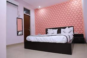 Hotel Axiom Prime