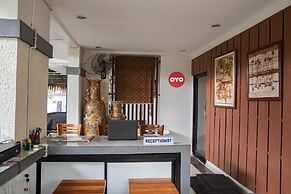 OYO 92588 Grand Lie Cost Syariah
