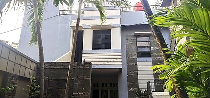 OYO 92588 Grand Lie Cost Syariah