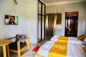 WestWay Luxury Suites