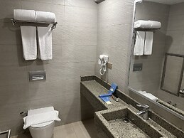 Stay Inn Pyramids Hotel