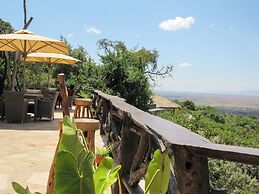 Ahadi Mara Camp