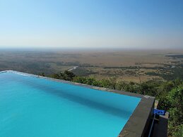 Ahadi Mara Camp