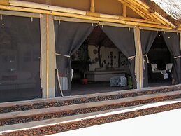 Ahadi Mara Camp