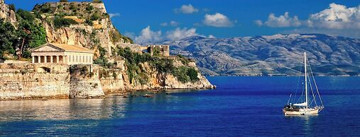 Pierhouse Hotel Corfu - Gouvia