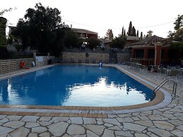 Pierhouse Hotel Corfu - Gouvia