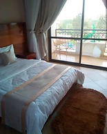 Country Motel