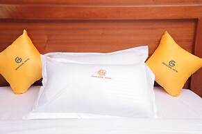 Gemstone Hotel