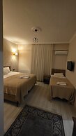 AKS Royal Otel