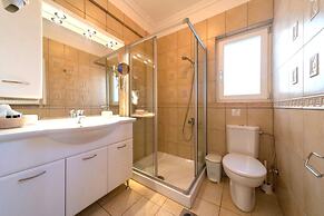 Nautilus Luxury Suites