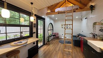 Pentalow Cabin
